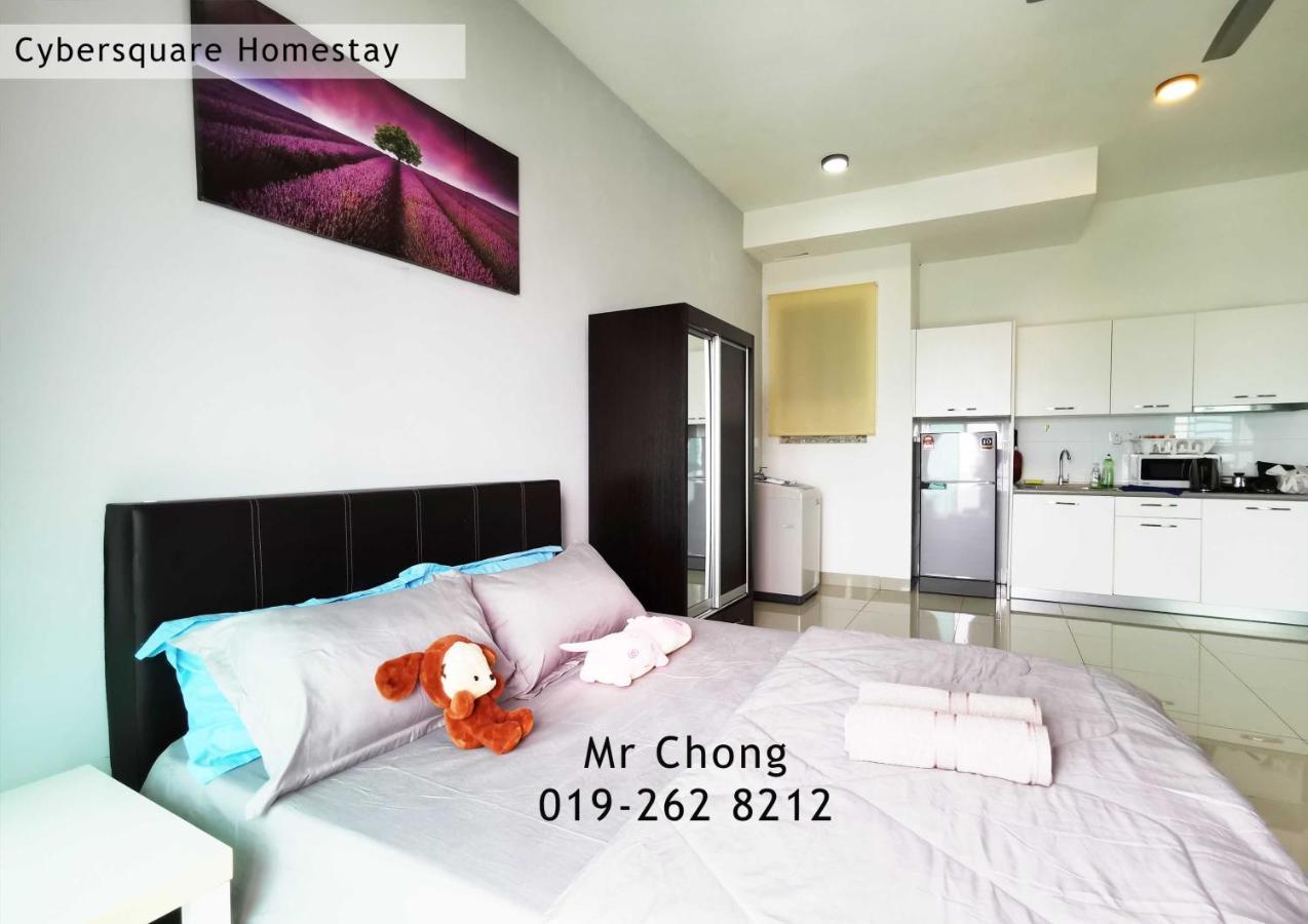 Cybersqaure Studio Suites With Netfilx @10 Min Walking Distance To Mcd Cyberjaya Bagian luar foto