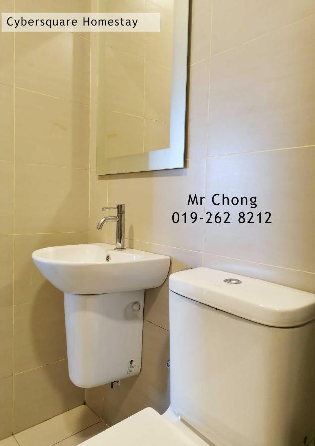 Cybersqaure Studio Suites With Netfilx @10 Min Walking Distance To Mcd Cyberjaya Bagian luar foto